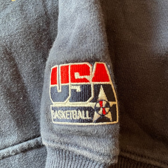 USA Basketball Hoodie - Picture 4 of 5